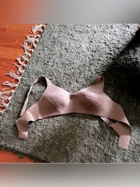 Lululemon Hold True Bra